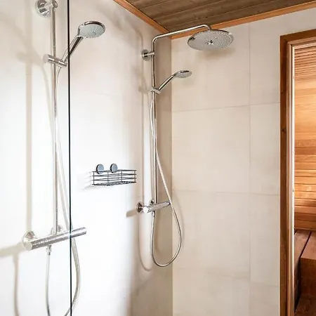 - Rising Sun With 3 Bedrooms, Loft, Sauna And Balcony With A View