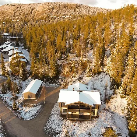 - Rising Sun With 3 Bedrooms, Loft, Sauna And Balcony With A View Διαμέρισμα *