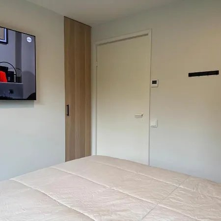 公寓 - Rising Sun With 3 Bedrooms, Loft, Sauna And Balcony With A View *