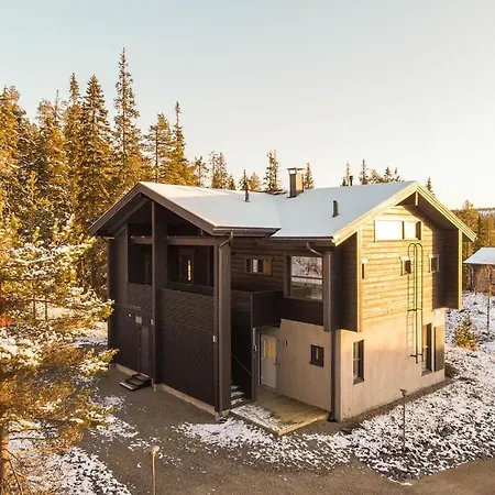 - Rising Sun With 3 Bedrooms, Loft, Sauna And Balcony With A View 鲁卡