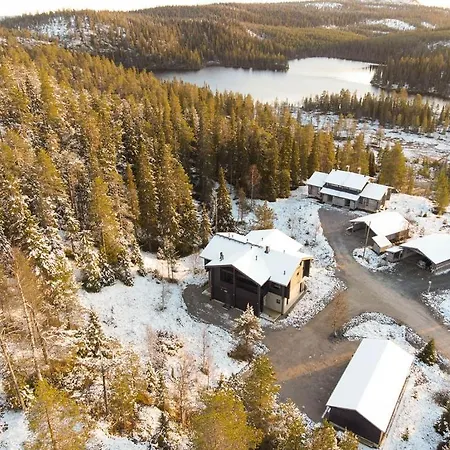 - Rising Sun With 3 Bedrooms, Loft, Sauna And Balcony With A View Ruka