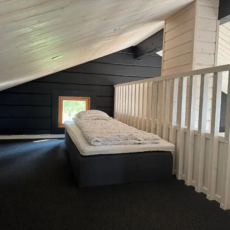 - Rising Sun With 3 Bedrooms, Loft, Sauna And Balcony With A View Διαμέρισμα Ruka